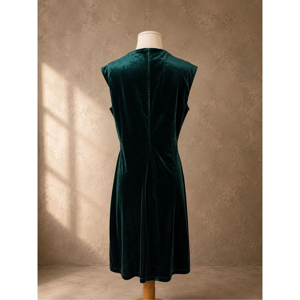 Anne Klein Sz 10 Velvet Cowl Neck Cocktail Dress Emerald Green Ruched Midi - Picture 3 of 7